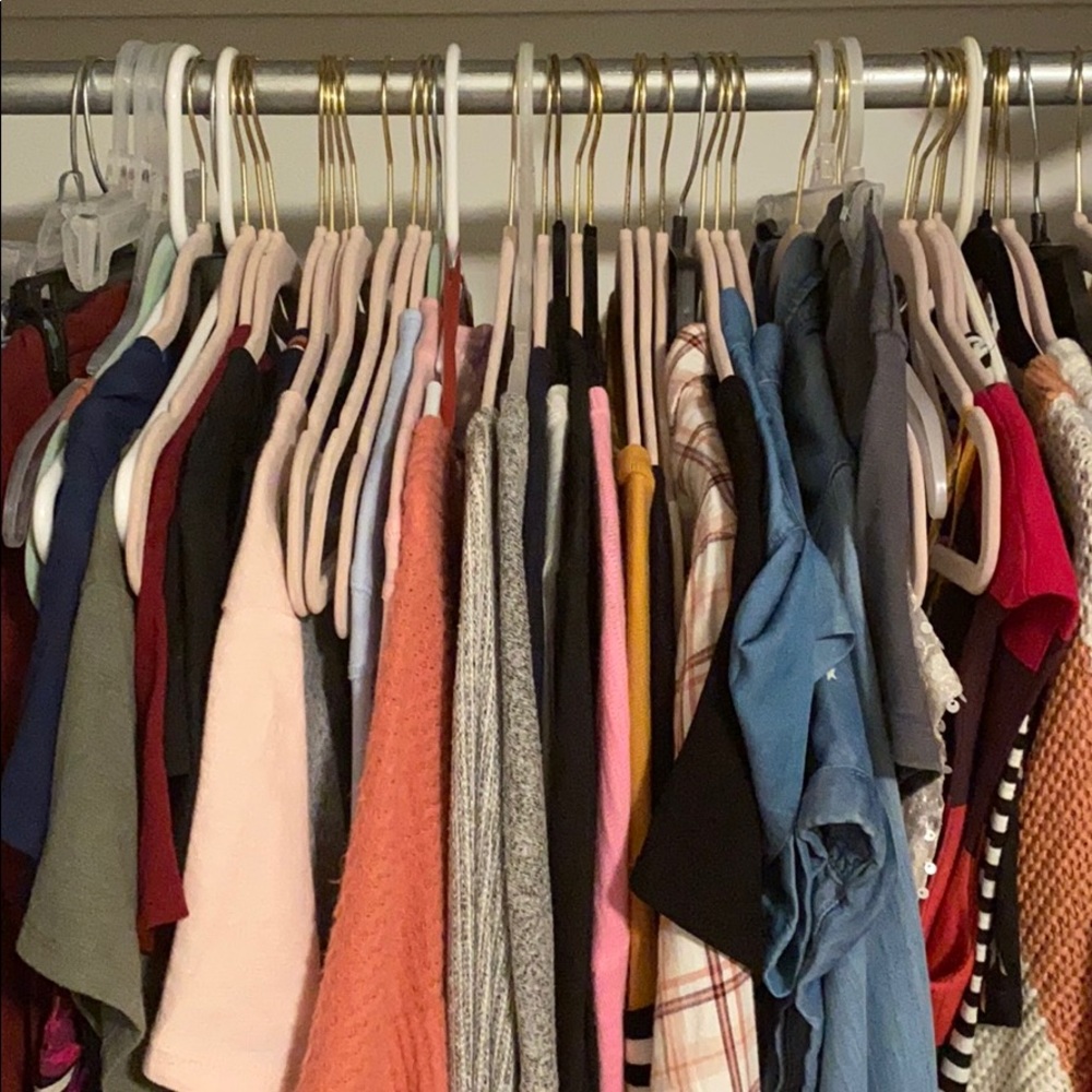 ✰ Meet your posher, Anna!! ✰